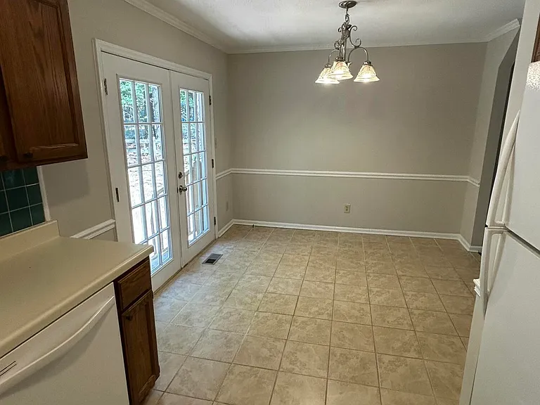 7245 Shawan Rd — Photo 5