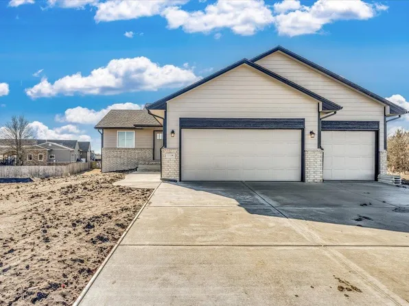 469 N Stellar Ct, Rose Hill, KS 67133