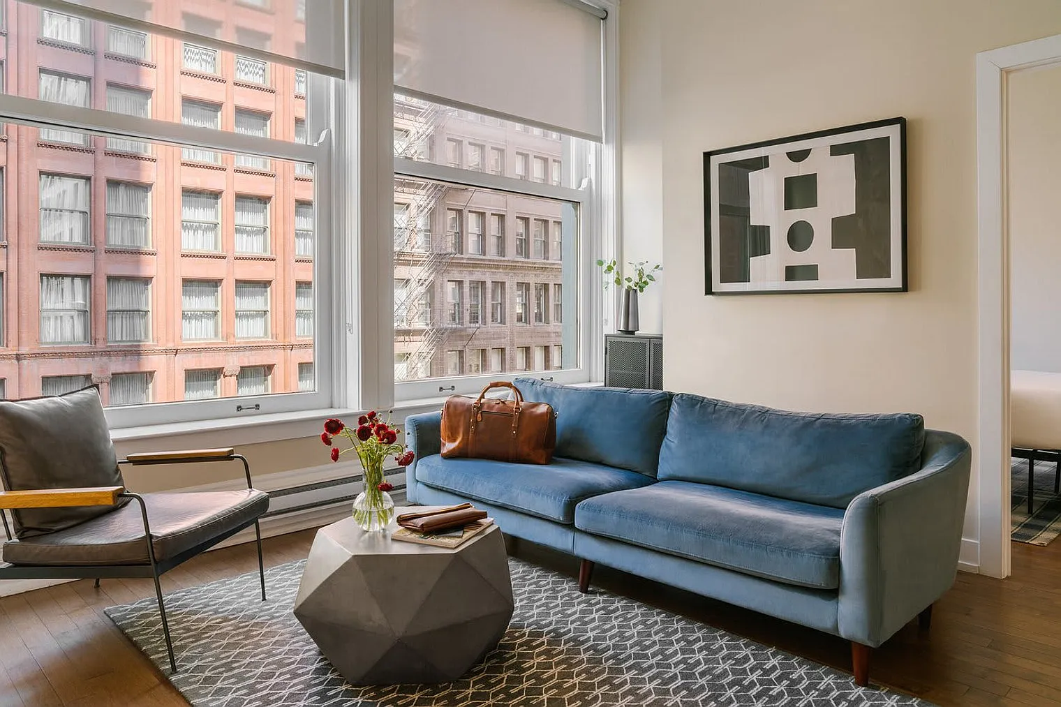 2 bed, 1.0 bath, 495 sqft, $10,038 — Photo 1