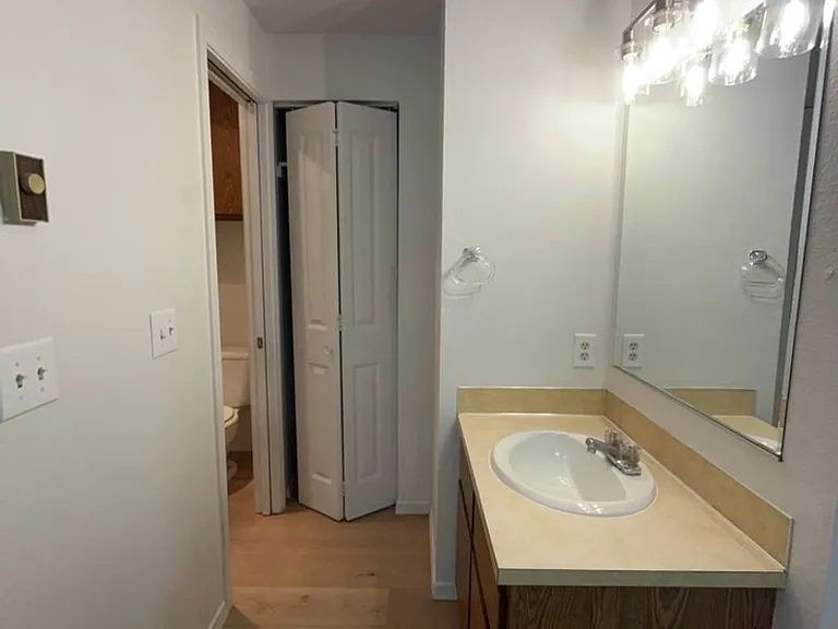 Viking Suites — Photo 4