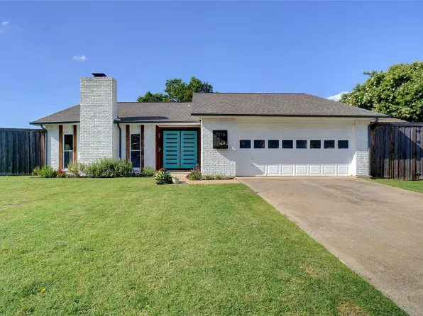 7216 Langley Ct, The Colony, TX 75056
