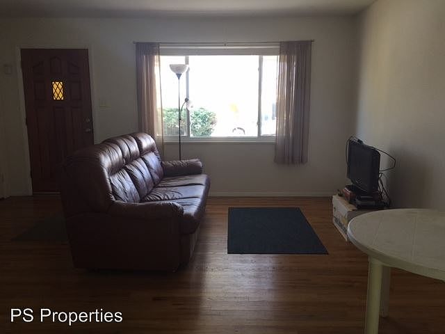 1st image of 2224 Parsifal St NE