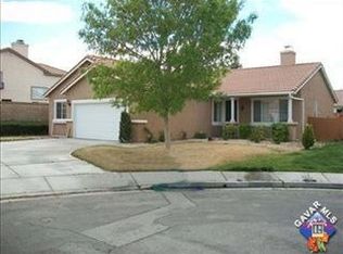 5550 Lighthouse Ln, Palmdale, CA 93552