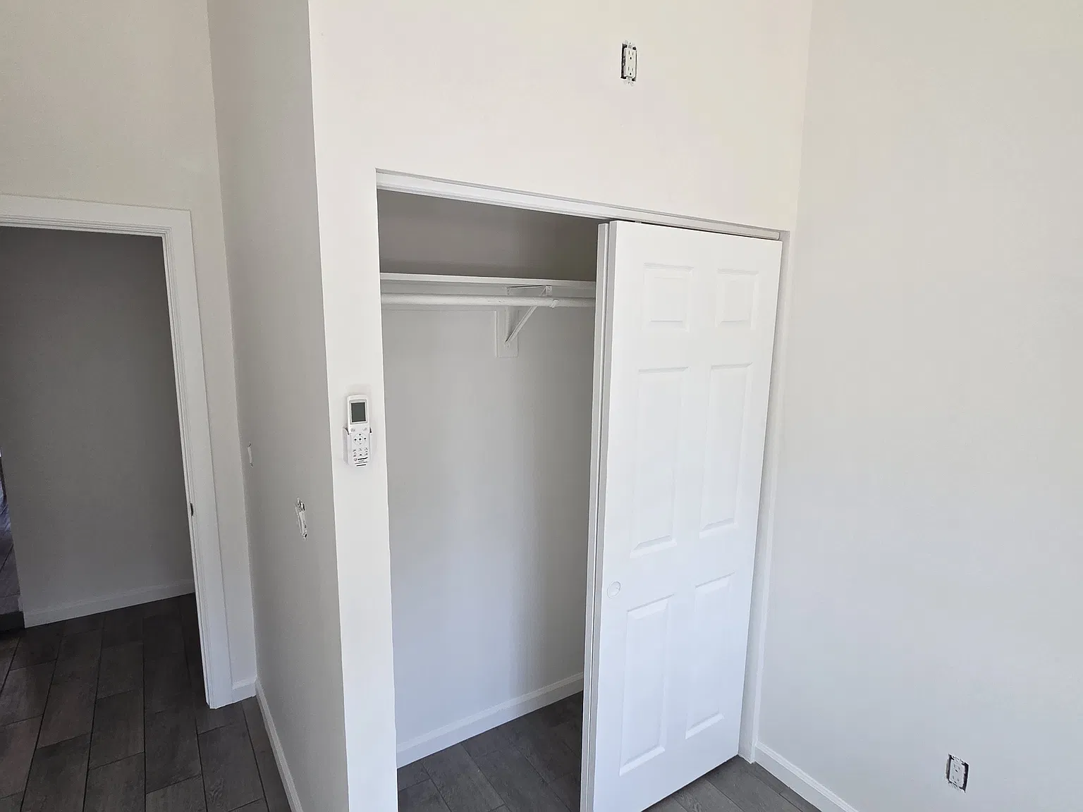 2 bed, 750 sqft, $2,800 — Photo 2