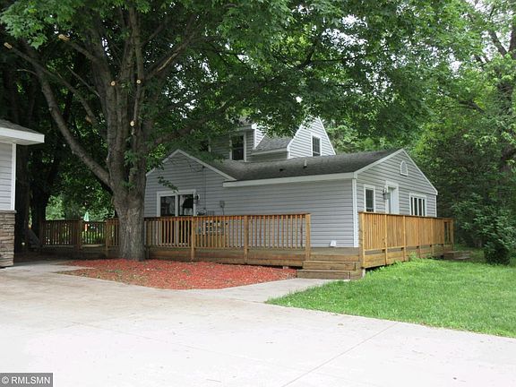 2nd image of 520 N Cedar St