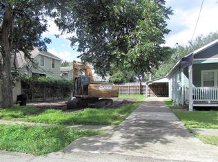 2205 Singleton St, Houston, TX 77008