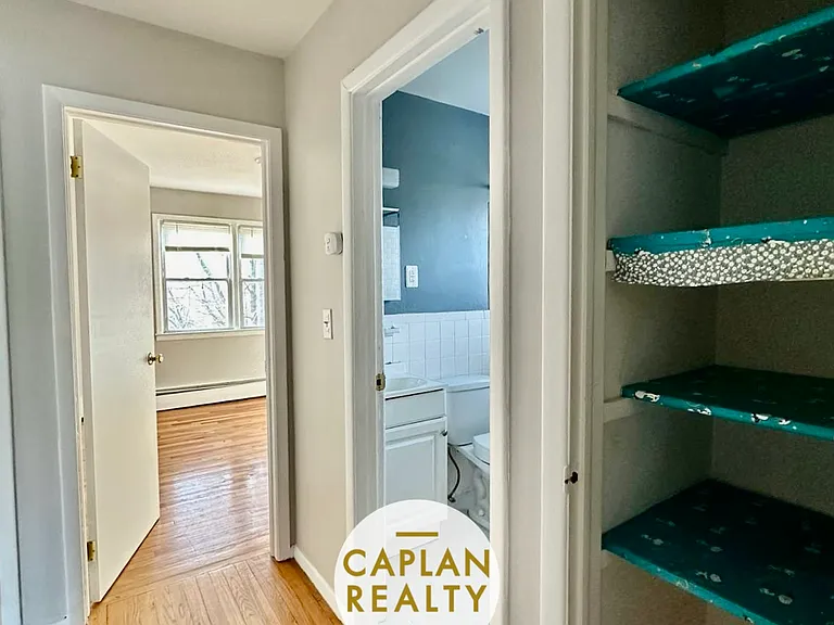 95 Oak Ridge Dr #8 — Photo 9