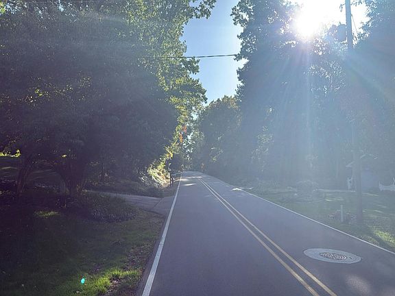 4th image of 3700 Hendee Rd