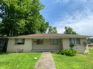 1213 W 25th St, North Little Rock, AR 72114