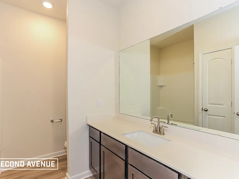 1432 Palamedes Dr — Photo 11