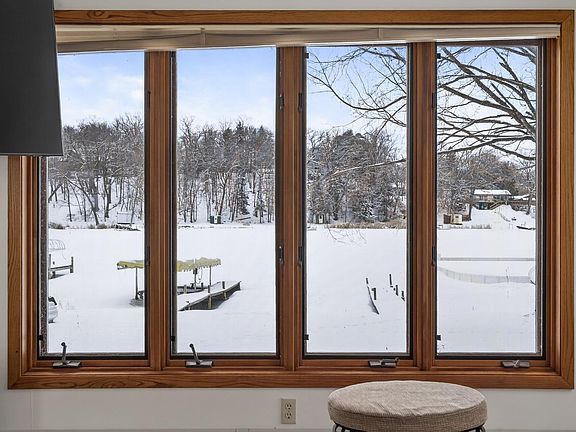 5th image of 2366 Augusta Rd