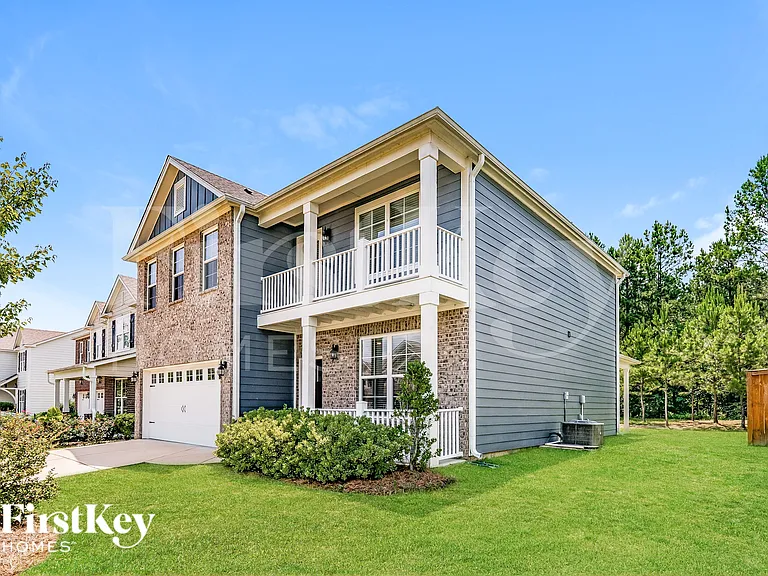 4131 Park Crossings Dr — Photo 2