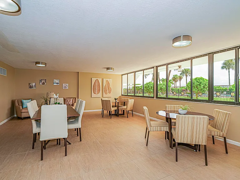 4141 Ocean Dr #403 — Photo 23