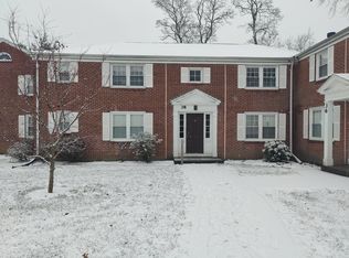 38 Mercury Ct #R2, West Springfield, MA 01089
