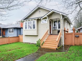 3115 Somerset St, Victoria, BC V8X 1C8