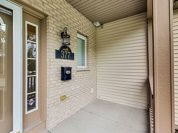 2nd image of 377 Gilbert Dr