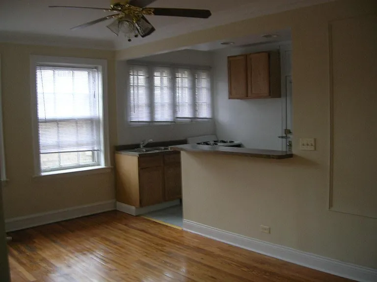 1435 W Albion Ave #2B — Photo 4