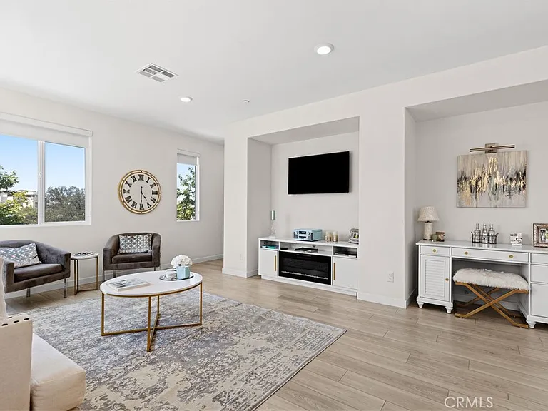 27553 Sanctuary Ct — Photo 10