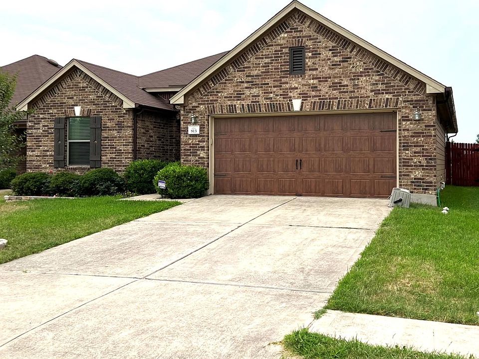1st image of 813 Oatmeal Dr