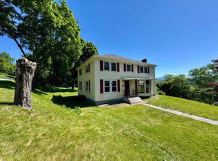 30 Summer Street, Bradford, VT 05033