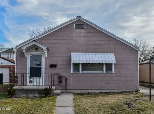 905 S Main St, Galena, KS 66739