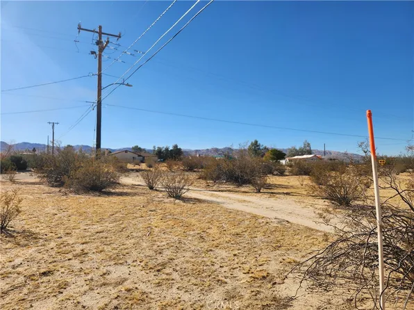 18 Sunfair Rd Lot 18, Joshua Tree, CA 92252