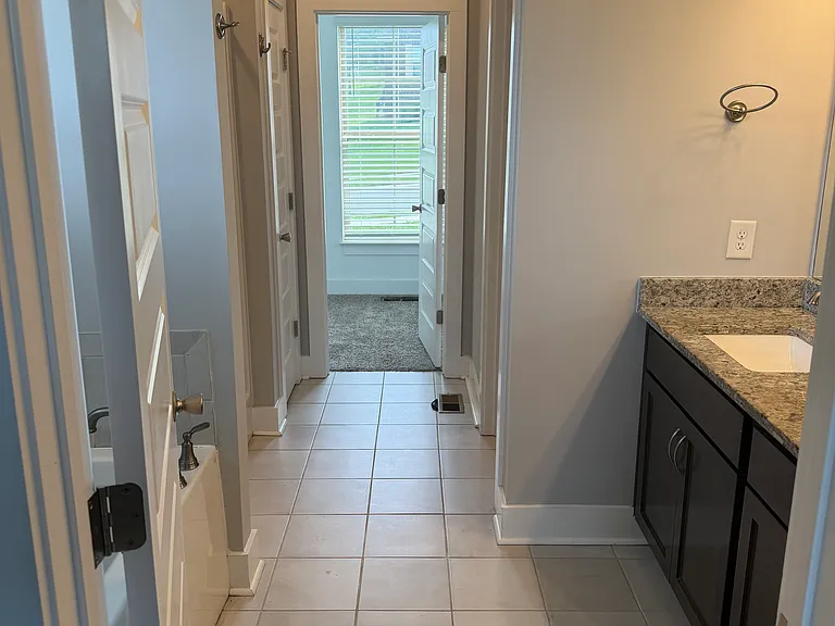 201 Wynbrooke Trce — Photo 8