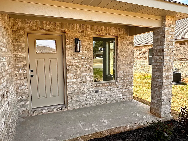 4617 Yukon Dr — Photo 4