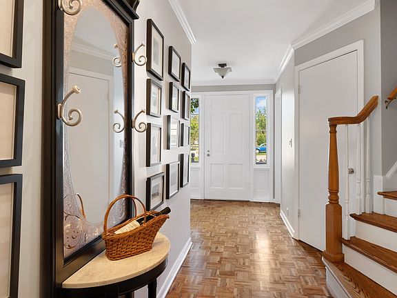 4th image of 2917 Orchard Ln