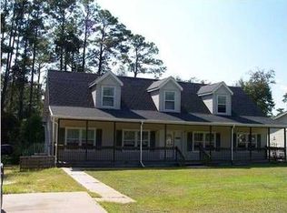 3113 Lynn Dr, Navarre, FL 32566