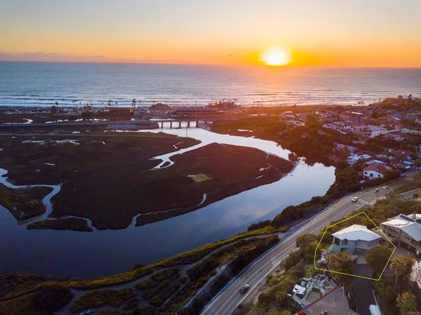 2600 Montgomery Ave, Cardiff, CA 92007