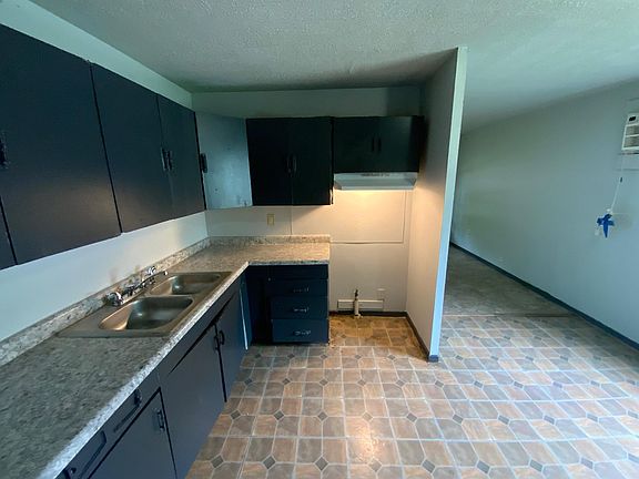 5th image of 907 Koehn Dr
