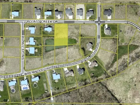 208 Potato Creek Dr #68, North Liberty, IN 46554