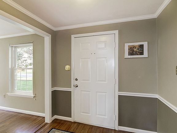 2nd image of 7405 Mahaska Dr