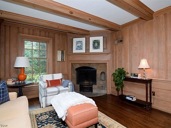 5th image of 2849 Glengary Rd