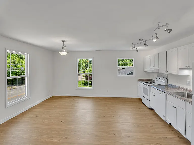3119 Washington Ave #2 — Photo 7