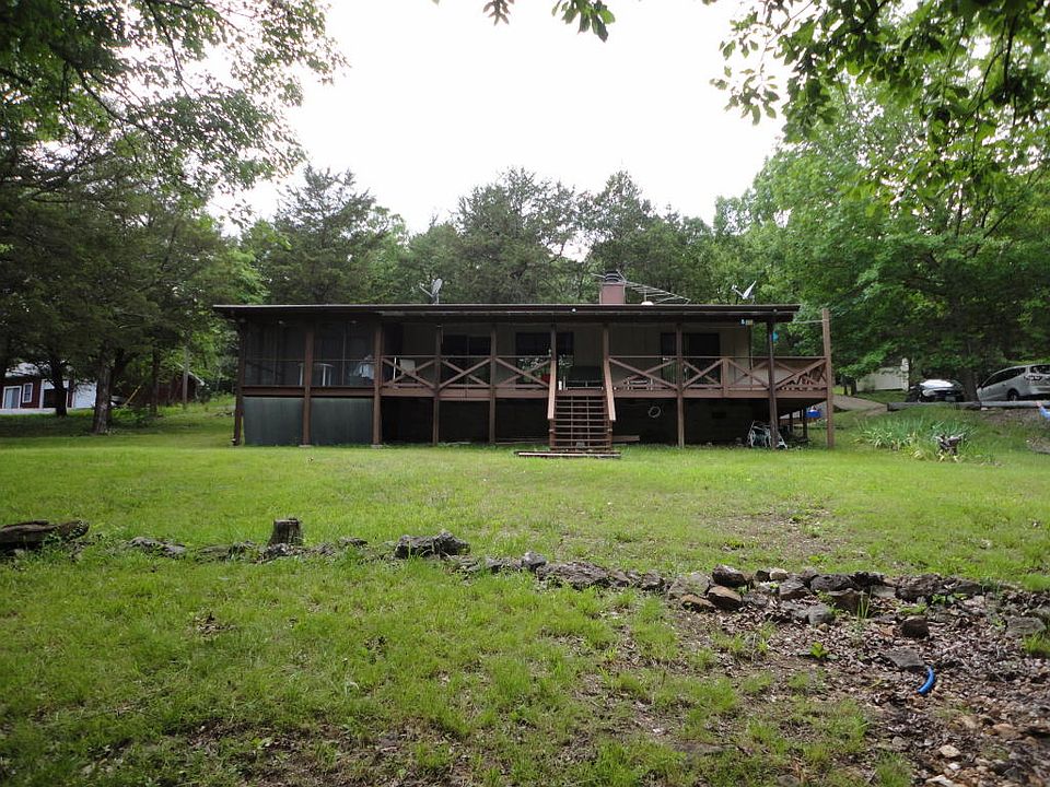 1st image of 80 Forest Dr