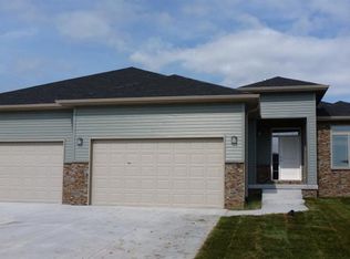 665 N 96th St, Lincoln, NE 68505