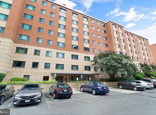 1200 S Arlington Ridge Rd APT 102, Arlington, VA 22202