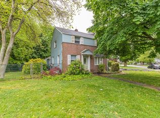 888 Wyndom Ter, Secane, PA 19018