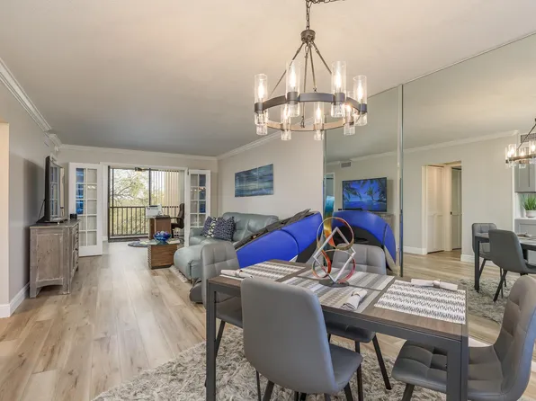 3062 Eastland Blvd #11, Clearwater, FL 33761