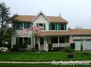 3 Mott Ave, Monroe Township, NJ 08831