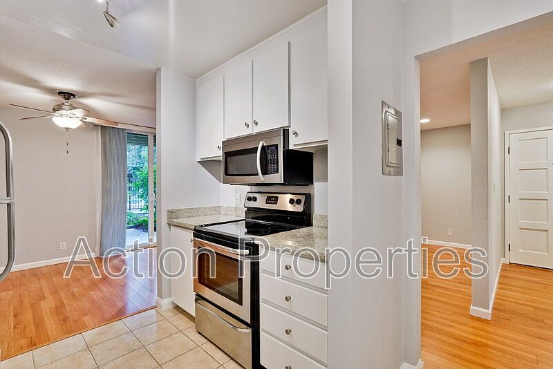 1st image of 505 Cypress Point Dr Unit 238