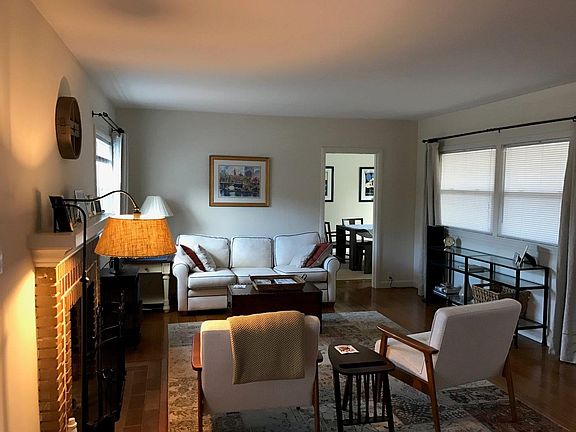 4th image of 432 Sylvan Ave