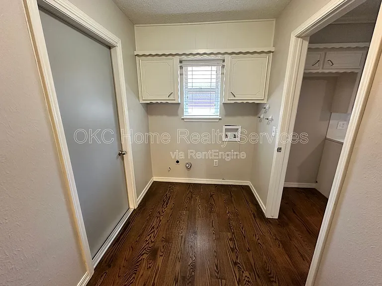 12 SW 100th St — Photo 8