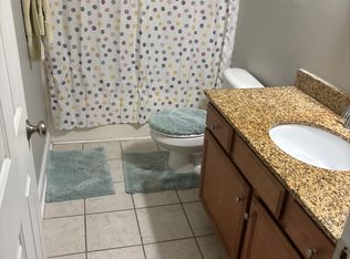 204 Holly Ln #1, Swansboro, NC 28584