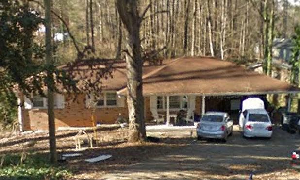 1st image of 422 White Oak Dr