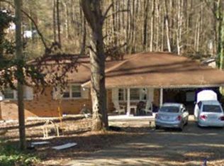 422 White Oak Dr, Lilburn, GA 30047