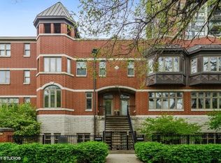 302 E 18th St, Chicago, IL