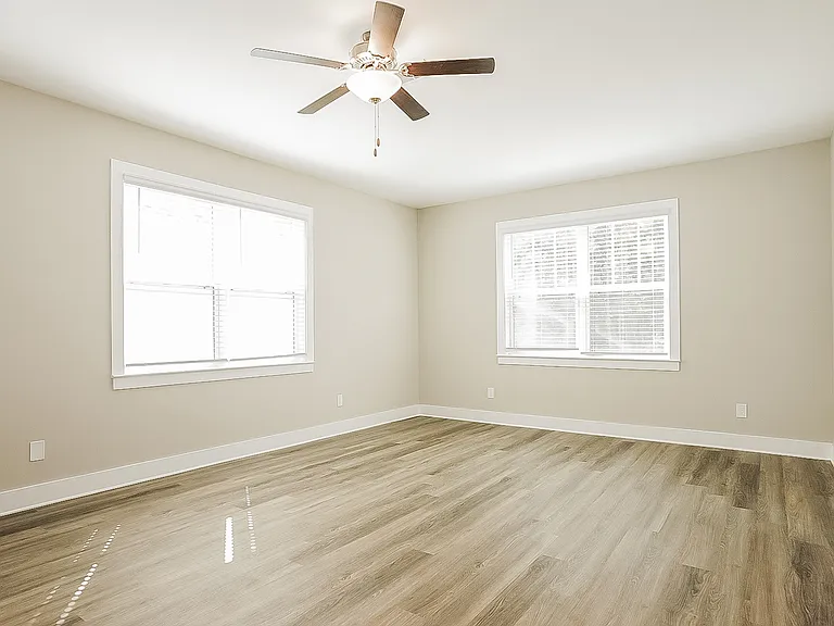 1419 Feldspar Ct — Photo 3